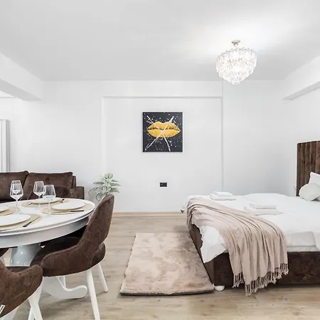 Studioalezziinfinity Năvodari